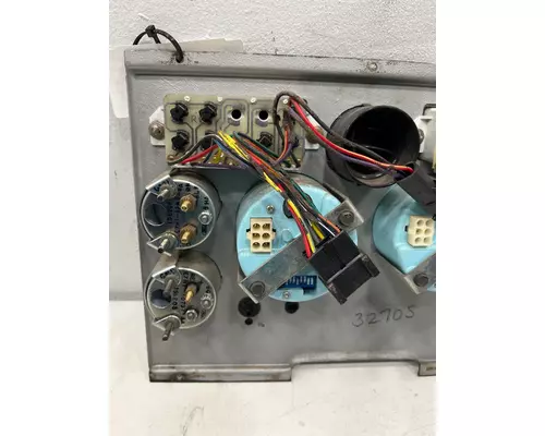 FORD LN9000 Instrument Cluster