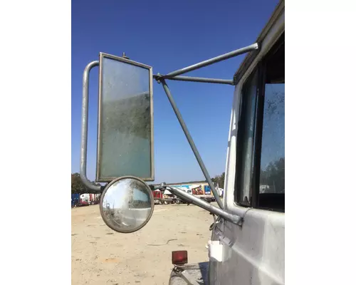 FORD LN9000 MIRROR ASSEMBLY CABDOOR