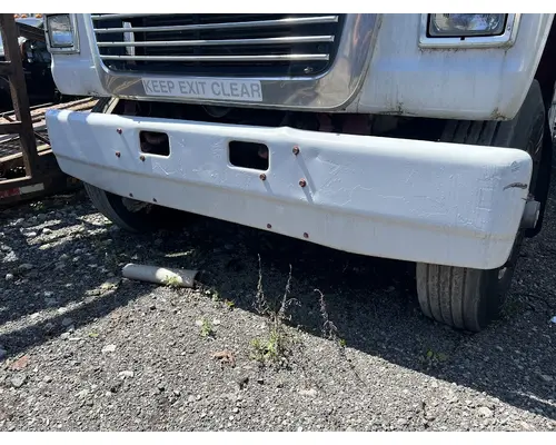FORD LNT8000 Bumper Assembly, Front