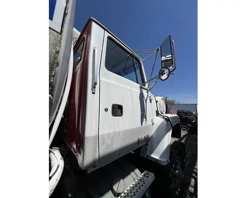 FORD LNT8000 Cab Mount
