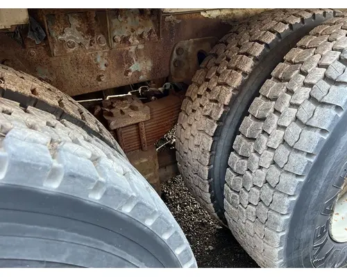 FORD LNT8000 Complete Vehicle