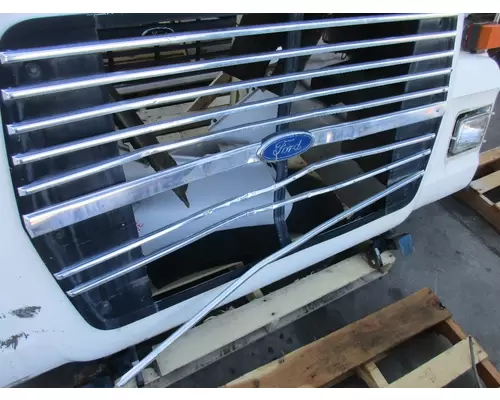 FORD LNT8000 Hood