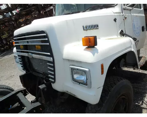 FORD LNT8000 Hood