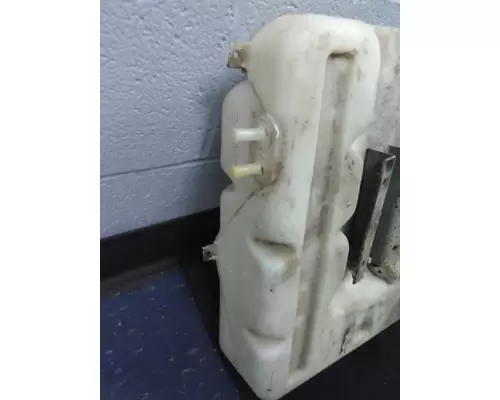 FORD LNT8000 RADIATOR OVERFLOW TANK