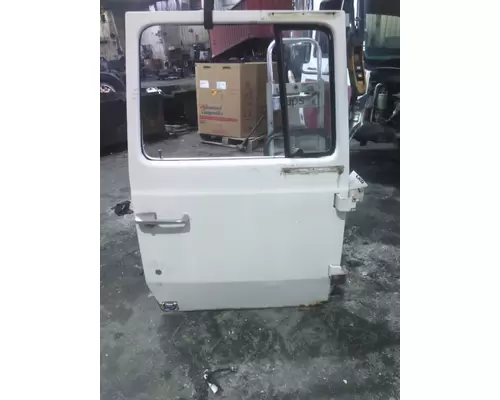 FORD LNT9000 DOOR ASSEMBLY, FRONT