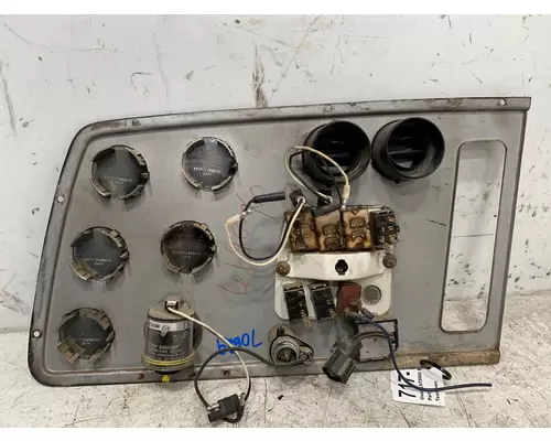 FORD LNT9000 Dash  Console Switch