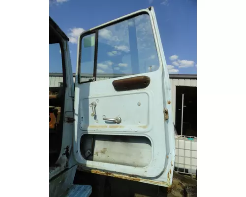 FORD LNT9000 Door Assembly, Front