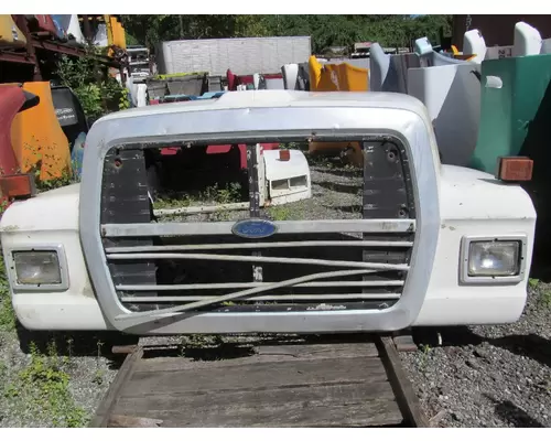 FORD LNT9000 Hood