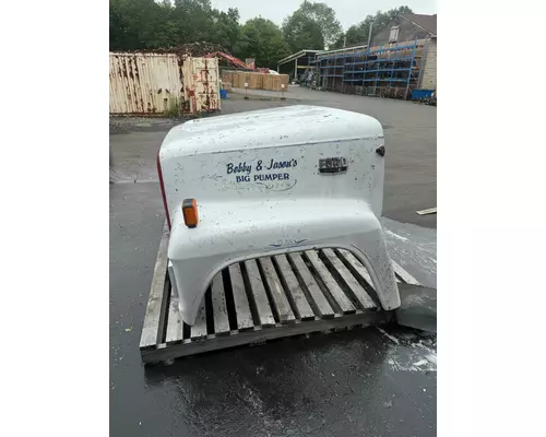 FORD LNT9000 Hood