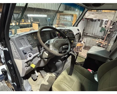 FORD LOUISVILLE Cab