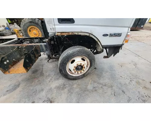 FORD LOW CAB FORWARD Complete Vehicle