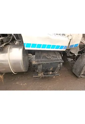 FORD LT8000 Fuel Tank