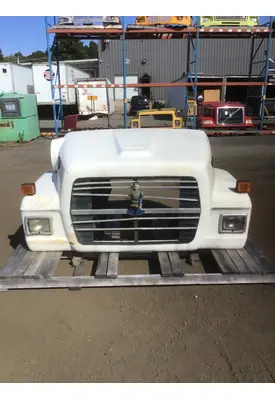 FORD LT8000 Hood