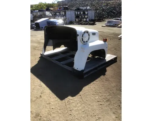 FORD LT8000 Hood