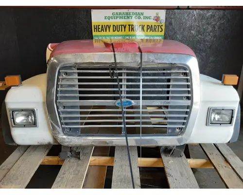FORD LT8000 Hood