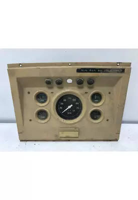 FORD LT8000 Instrument Cluster