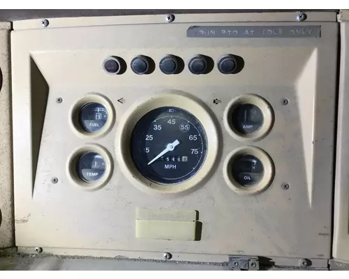 FORD LT8000 Instrument Cluster
