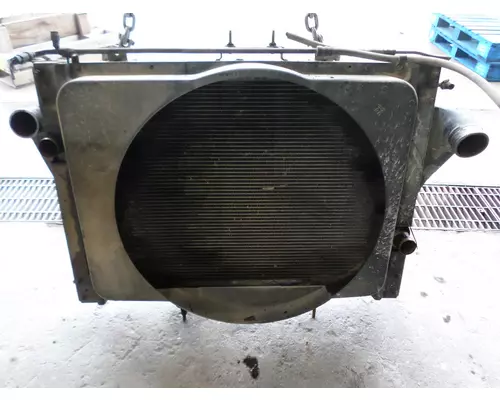 FORD LT8000 RADIATOR ASSEMBLY