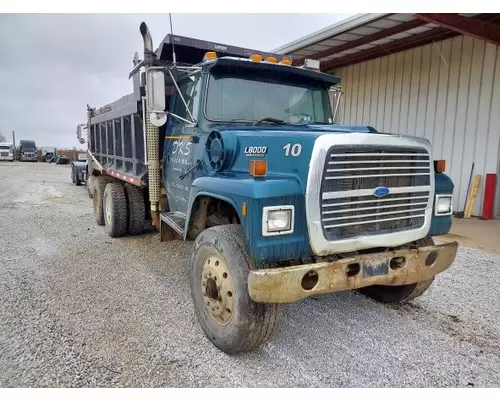 FORD LT8000 WHOLE TRUCK FOR RESALE