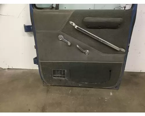 FORD LT9000 1970-1990 DOOR ASSEMBLY, FRONT