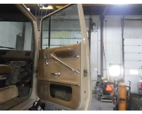 FORD LT9000 1991-1998 DOOR ASSEMBLY, FRONT