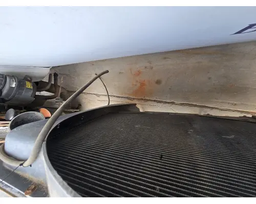 FORD LT9000 Air Conditioner Condenser