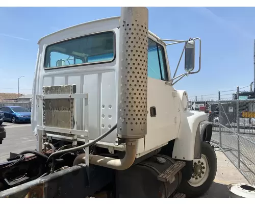 FORD LT9000 Cab Assembly