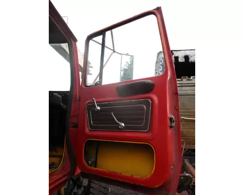 FORD LT9000 DOOR ASSEMBLY, FRONT