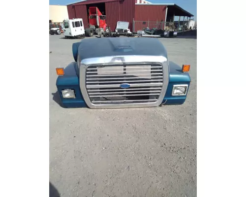 FORD LT9000 Hood