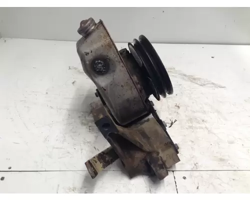 FORD LT9000 Steering Pump