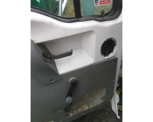 FORD LT9501 DOOR ASSEMBLY, FRONT