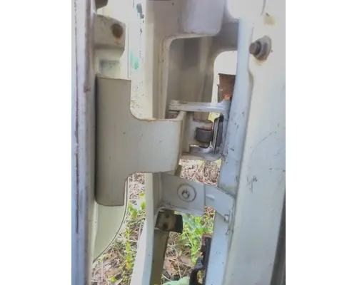 FORD LT9501 DOOR ASSEMBLY, FRONT