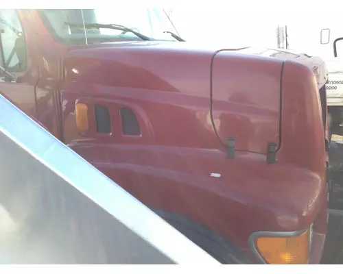 FORD LT9511 LOUISVILLE 111 Hood