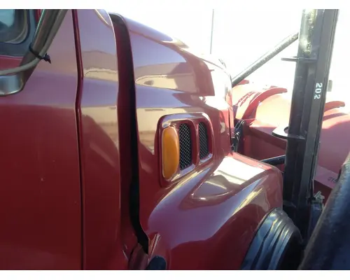 FORD LT9511 LOUISVILLE 111 Hood