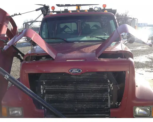 FORD LT9511 LOUISVILLE 111 Hood