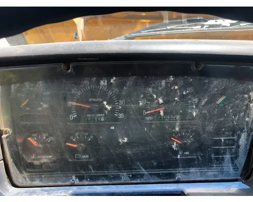 FORD LT9511 LOUISVILLE 111 Instrument Cluster