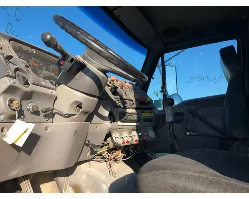 FORD LT9513 LOUISVILLE 113 Cab Assembly