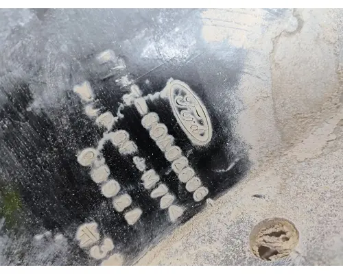 FORD LT9513 LOUISVILLE 113 Cowl