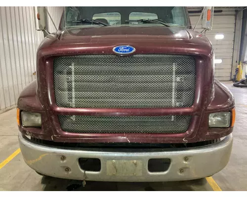 FORD LT9513 LOUISVILLE 113 Hood