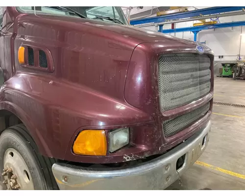 FORD LT9513 LOUISVILLE 113 Hood