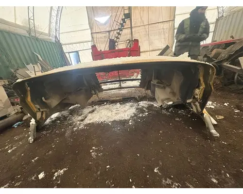 FORD LT9513 LOUISVILLE 113 Hood