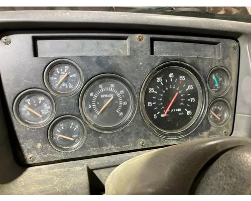 FORD LT9513 LOUISVILLE 113 Instrument Cluster