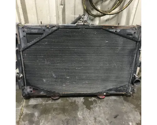 FORD LT9513 LOUISVILLE 113 Radiator