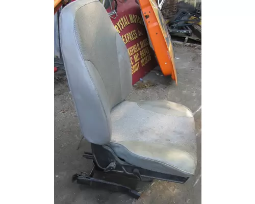 FORD LT9513 LOUISVILLE 113 Seat, Front
