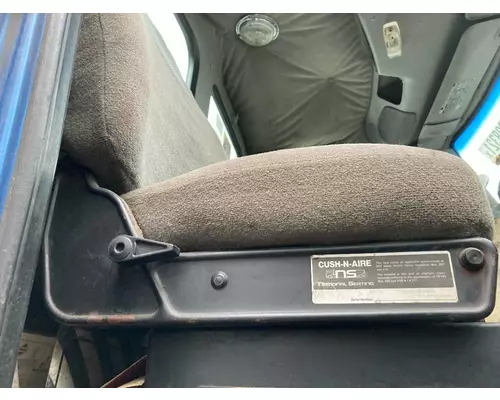 FORD LT9513 LOUISVILLE 113 Seat (non-Suspension)