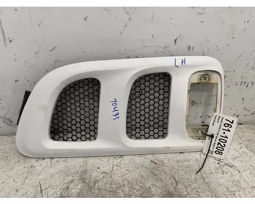 FORD LT9513 Hood Side Vent