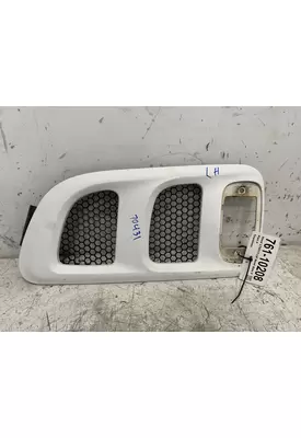 FORD LT9513 Hood Side Vent