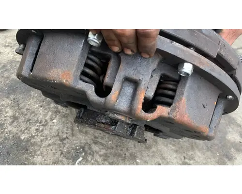 FORD LT9522 LOUISVILLE 122 Clutch Disc