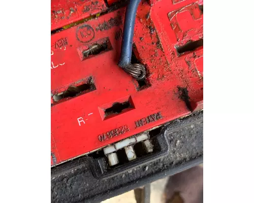FORD LT9522 LOUISVILLE 122 Fuse Box