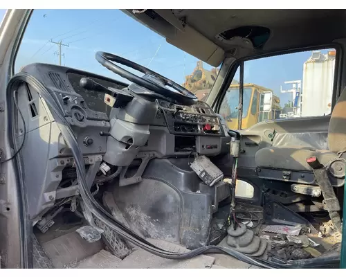 FORD LT9522 LOUISVILLE 122 Parts Vehicles
